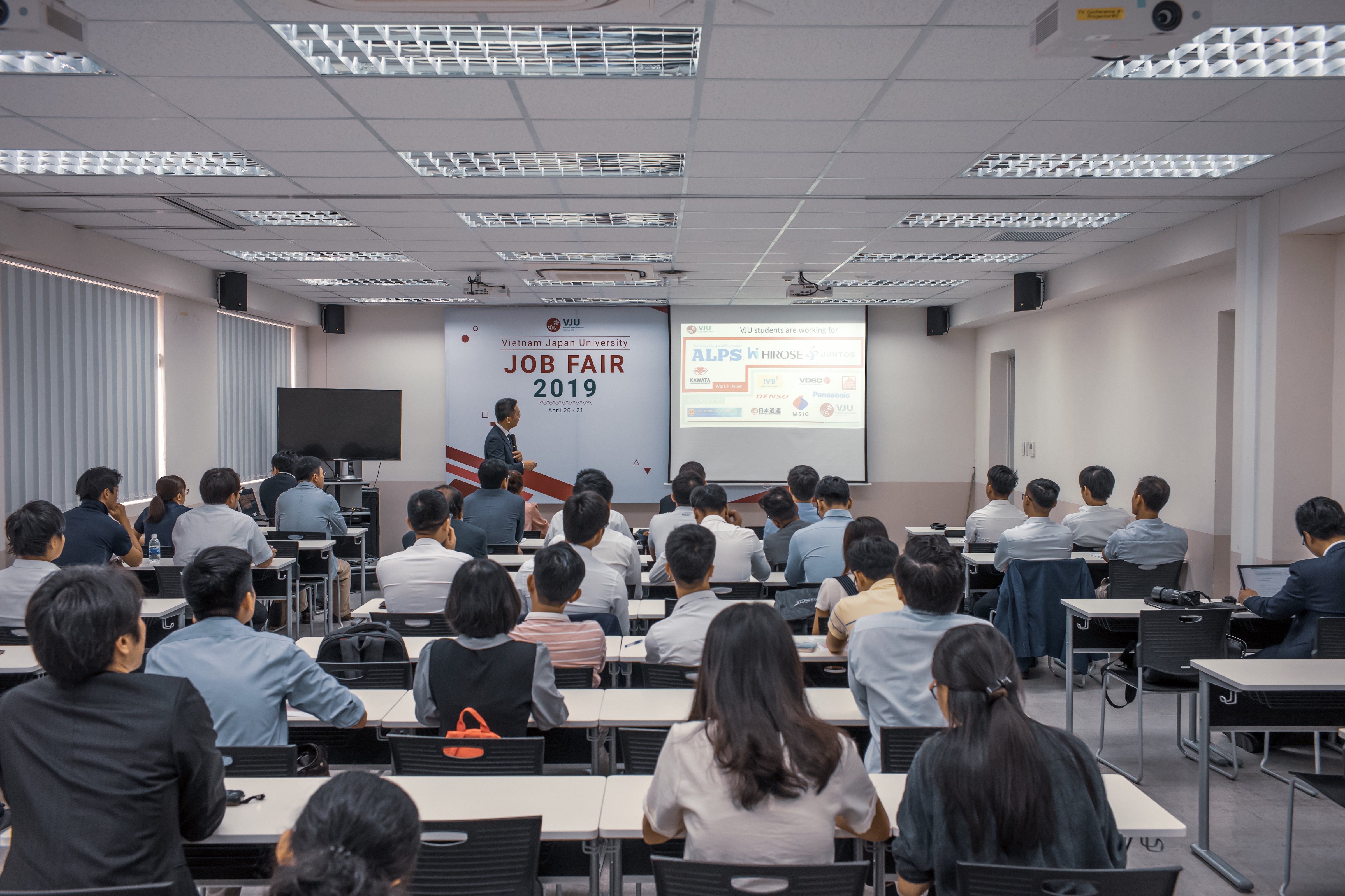 日越大学 – VJU (Vietnam Japan University) Job Fair 2019